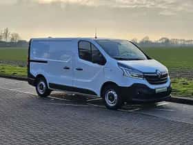Renault Trafic (2020) thumbnail 4
