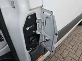 Mercedes-Benz Sprinter (2021) thumbnail 16