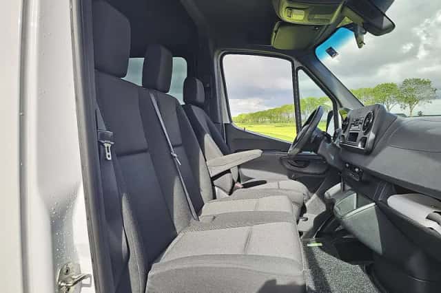 Mercedes-Benz Sprinter (2021) thumbnail 6
