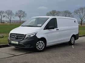 Mercedes-Benz Vito (2021) thumbnail 2