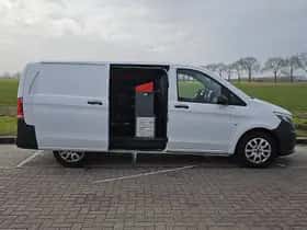 Mercedes-Benz Vito (2021) thumbnail 16