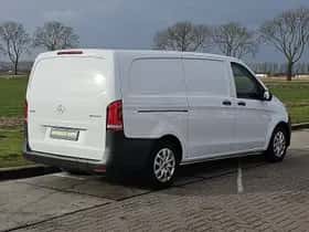 Mercedes-Benz Vito (2021) thumbnail 3