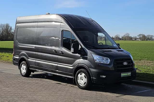Ford Transit (2024) thumbnail 4