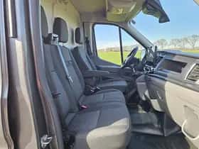 Ford Transit (2024) thumbnail 6