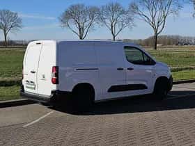 Peugeot Partner (2021) thumbnail 3