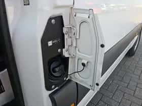 Mercedes-Benz Sprinter (2021) thumbnail 18