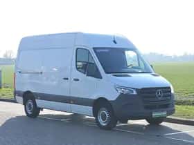 Mercedes-Benz Sprinter (2021) thumbnail 4