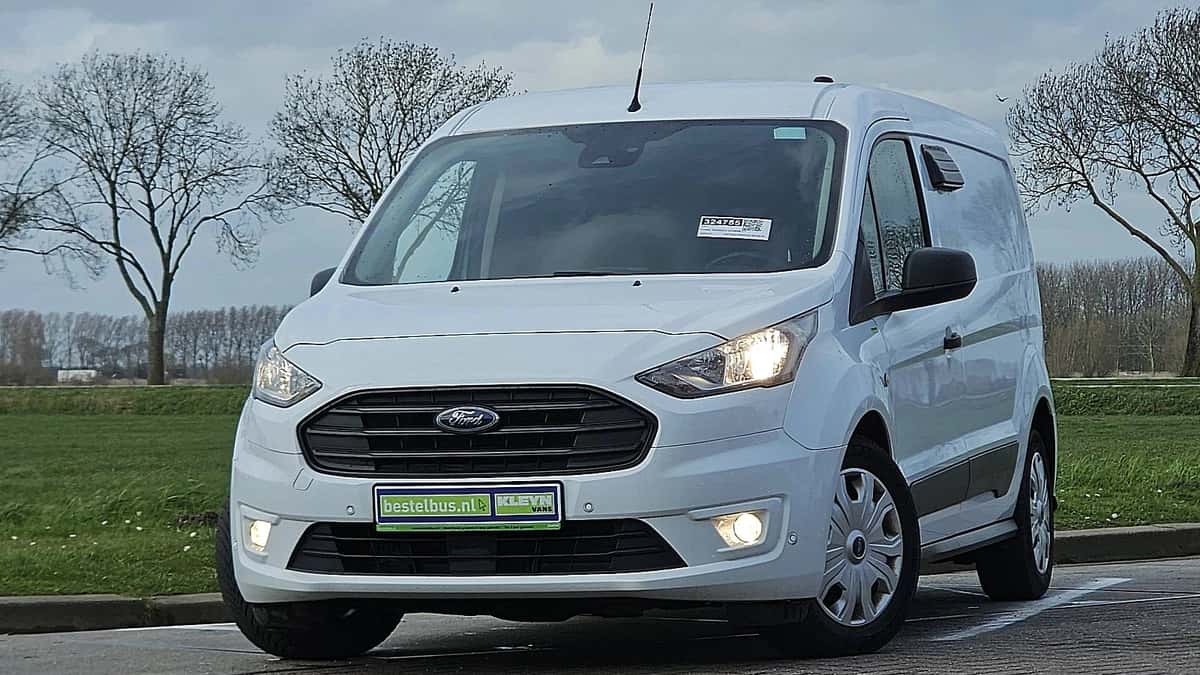 Ford Transit (2020) — foto 1