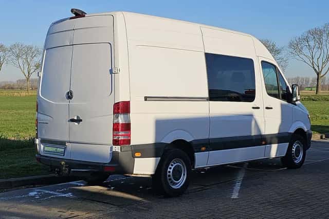 Mercedes-Benz Sprinter (2017) thumbnail 3