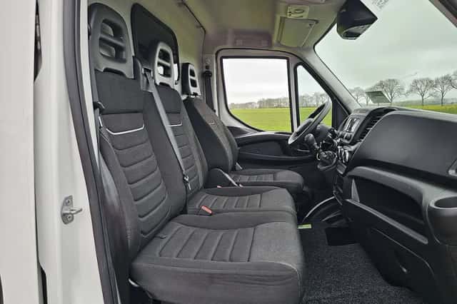 Iveco Daily (2024) thumbnail 6