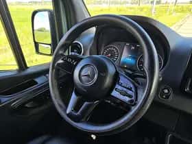 Mercedes-Benz Sprinter (2021) thumbnail 11