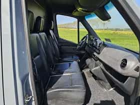 Mercedes-Benz Sprinter (2021) thumbnail 6