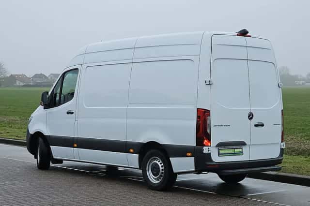 Mercedes-Benz Sprinter (2020) thumbnail 5