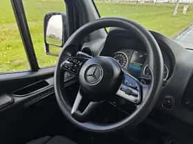 Mercedes-Benz Sprinter (2018) thumbnail 8