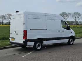 Mercedes-Benz Sprinter (2024) thumbnail 3