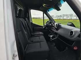 Mercedes-Benz Sprinter (2024) thumbnail 6