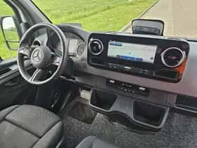 Mercedes-Benz Sprinter (2024) thumbnail 7