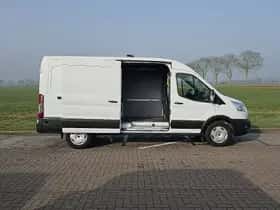 Ford Transit (2024) thumbnail 13