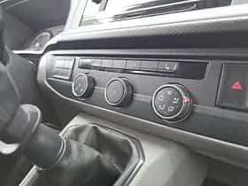 Volkswagen Transporter (2020) thumbnail 9