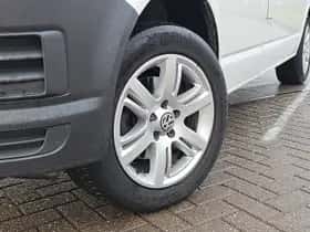 Volkswagen Transporter (2019) thumbnail 15