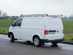 Volkswagen Transporter (2019) thumbnail 5