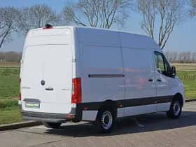 Mercedes-Benz Sprinter (2021) thumbnail 3