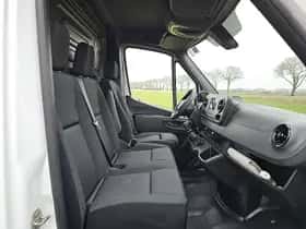 Mercedes-Benz Sprinter (2023) thumbnail 6