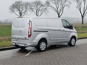 Ford Transit (2023) thumbnail 3