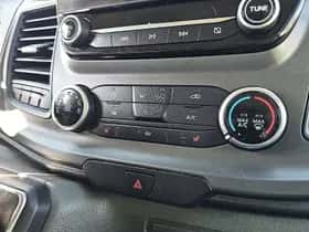 Ford Transit (2019) thumbnail 9