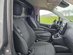 Mercedes-Benz Vito (2022) thumbnail 6