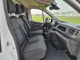 Renault Trafic (2022) thumbnail 6