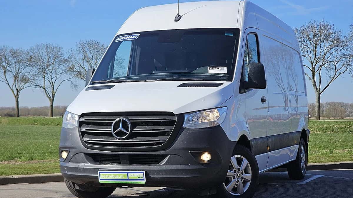Mercedes-Benz Sprinter (2021) — foto 1