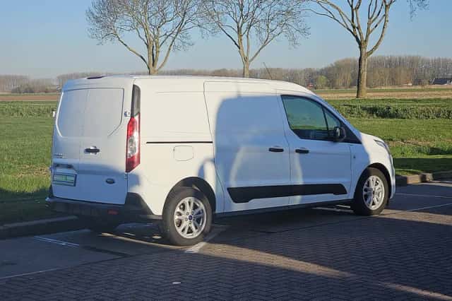 Ford Transit (2020) thumbnail 3