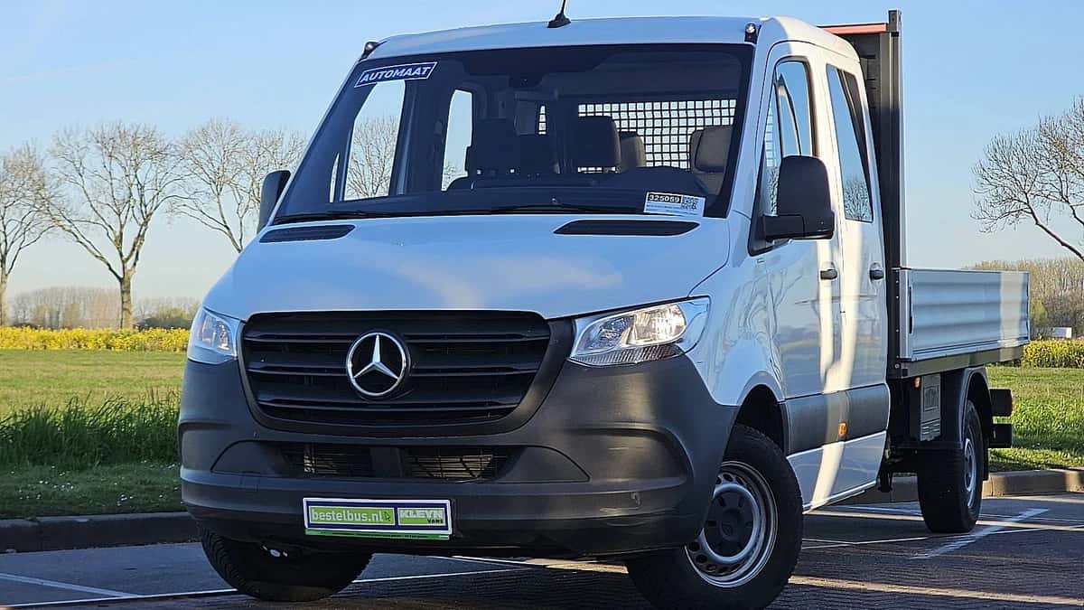 Mercedes-Benz Sprinter (2024) — foto 1