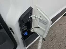 Volkswagen Crafter (2023) thumbnail 17