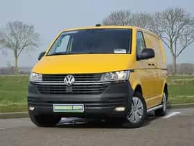 Volkswagen Transporter (2022) thumbnail 1