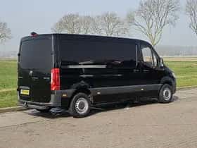 Mercedes-Benz Sprinter (2019) thumbnail 3