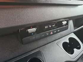 Mercedes-Benz Sprinter (2020) thumbnail 9