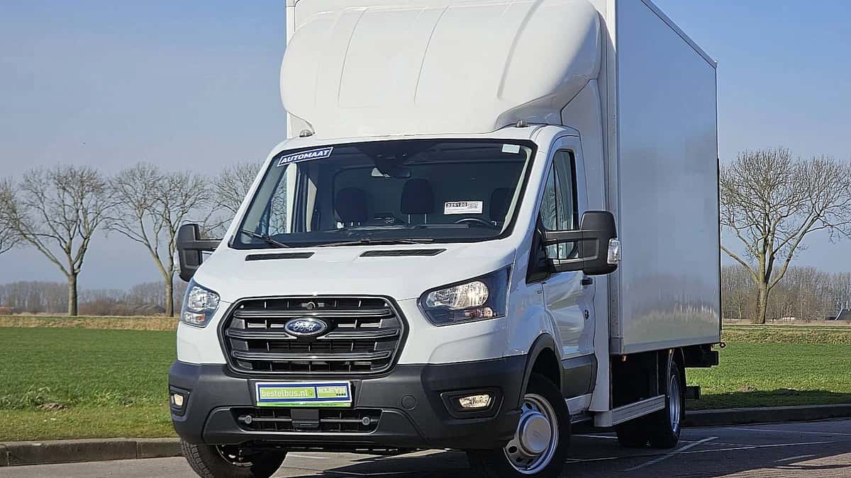 Ford Transit (2022) — foto 1