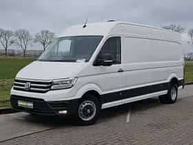 Volkswagen Crafter (2018) thumbnail 2