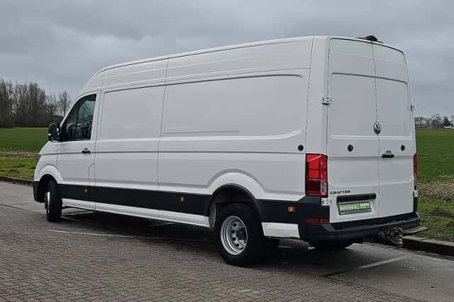 Volkswagen Crafter (2018) thumbnail 5