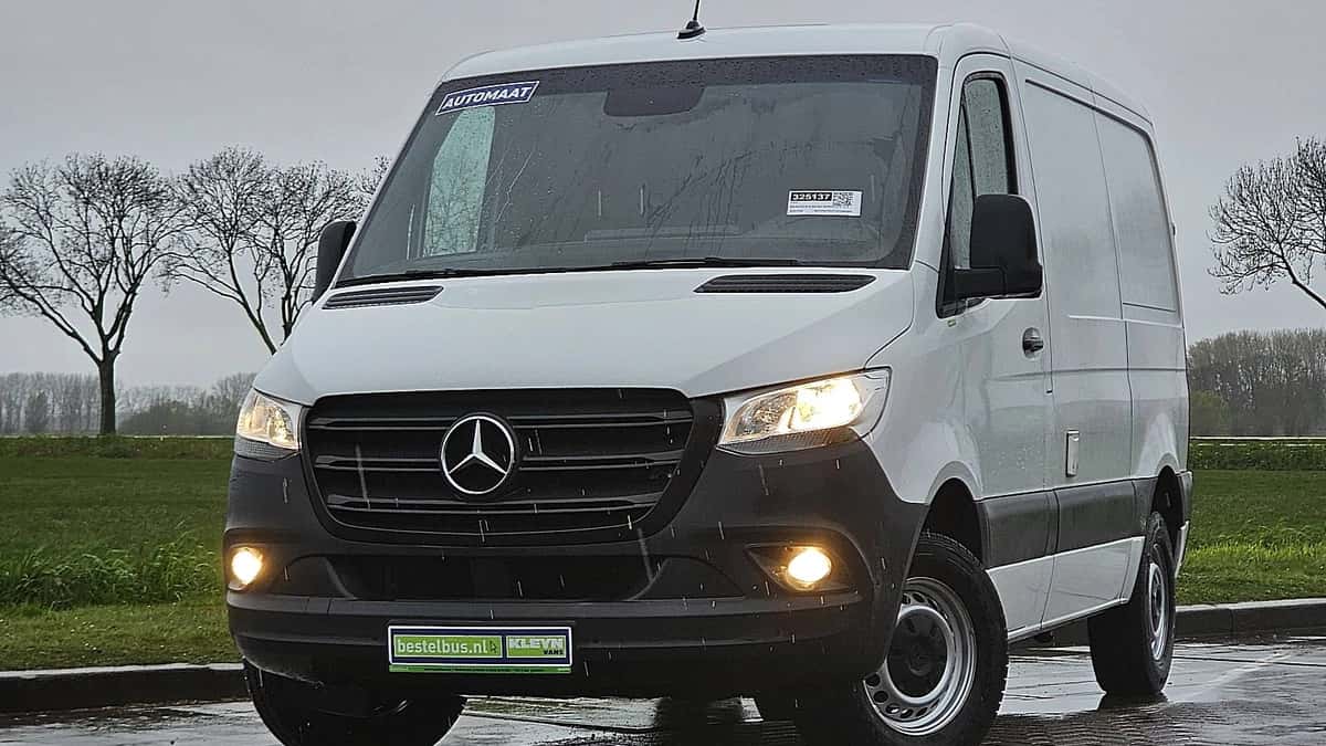 Mercedes-Benz Sprinter (2021) — foto 1