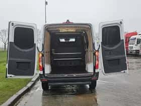 Mercedes-Benz Sprinter (2021) thumbnail 13