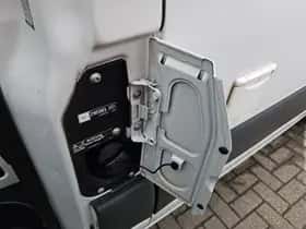 Mercedes-Benz Sprinter (2021) thumbnail 17