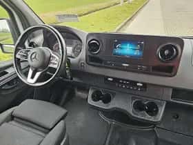 Mercedes-Benz Sprinter (2021) thumbnail 7