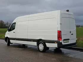 Mercedes-Benz eSprinter (2025) thumbnail 5