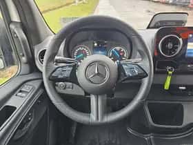 Mercedes-Benz eSprinter (2025) thumbnail 10