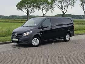 Mercedes-Benz Vito (2021) thumbnail 2