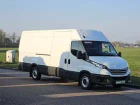 Iveco Daily (2022) thumbnail 4