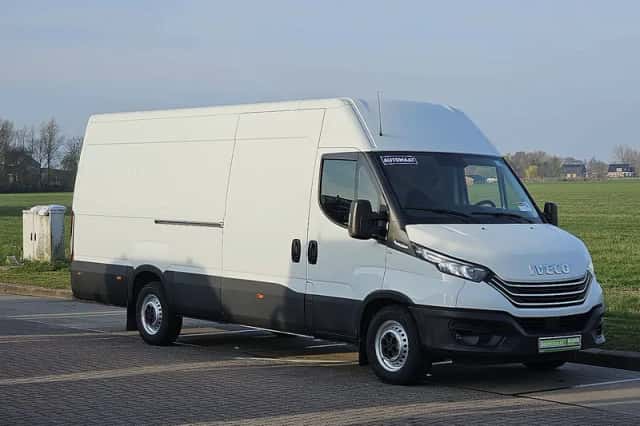 Iveco Daily (2022) thumbnail 4